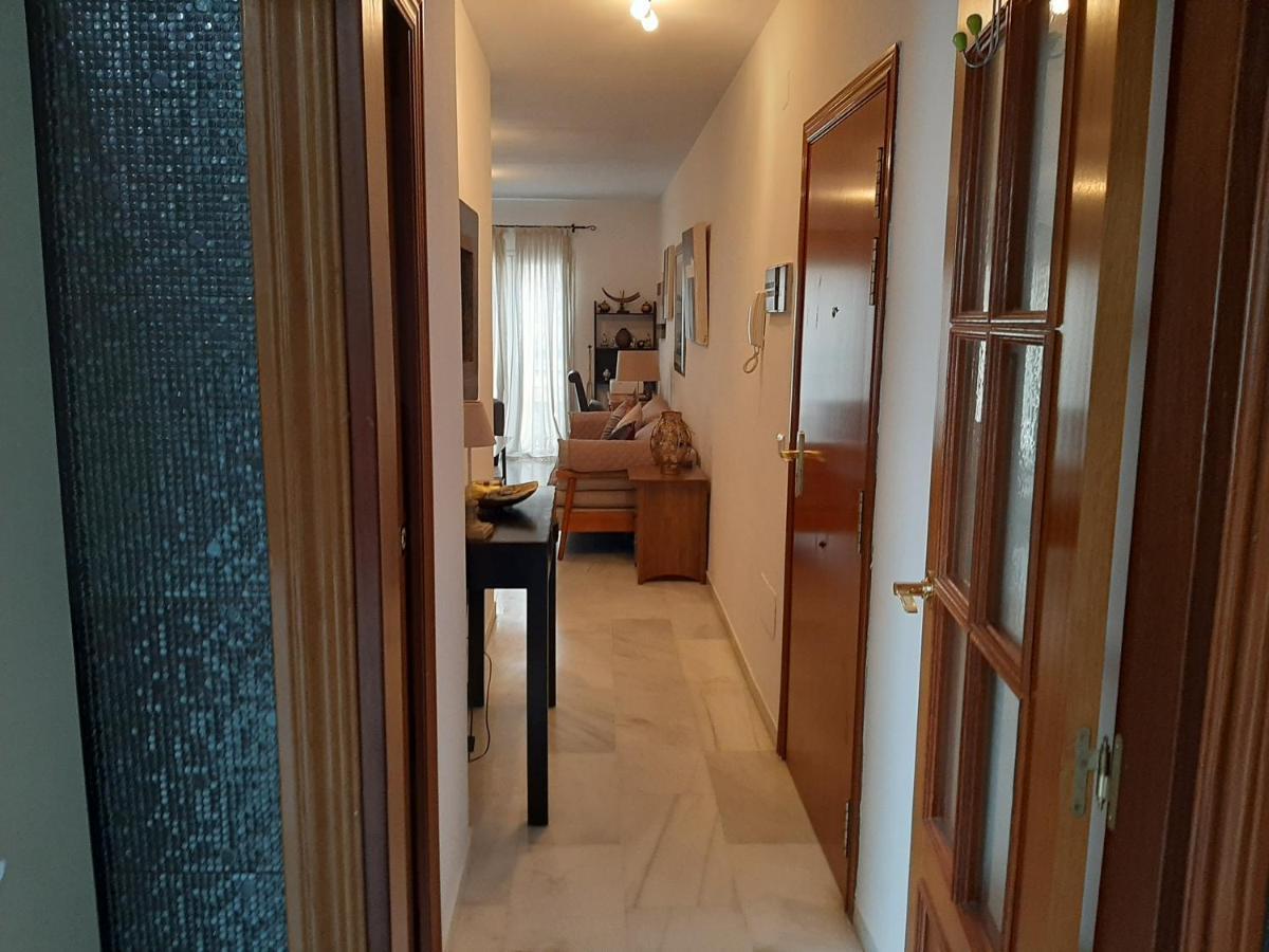 Apartment In Perfect Position Historic Centre Málaga Kültér fotó